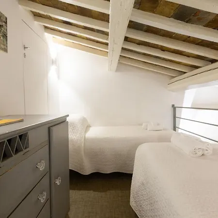 Apartment Bbcharme La Casa Sui Tetti Florenz