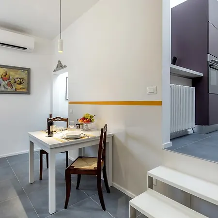 Lägenhet Bbcharme La Casa Sui Tetti