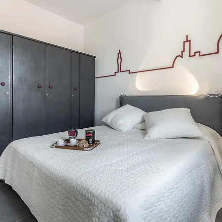 Bbcharme La Casa Sui Tetti Lägenhet *