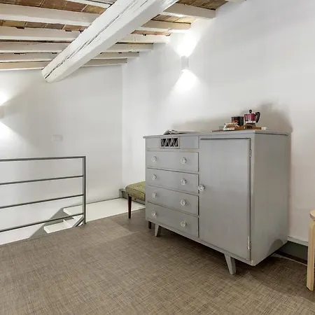 Bbcharme La Casa Sui Tetti Lägenhet